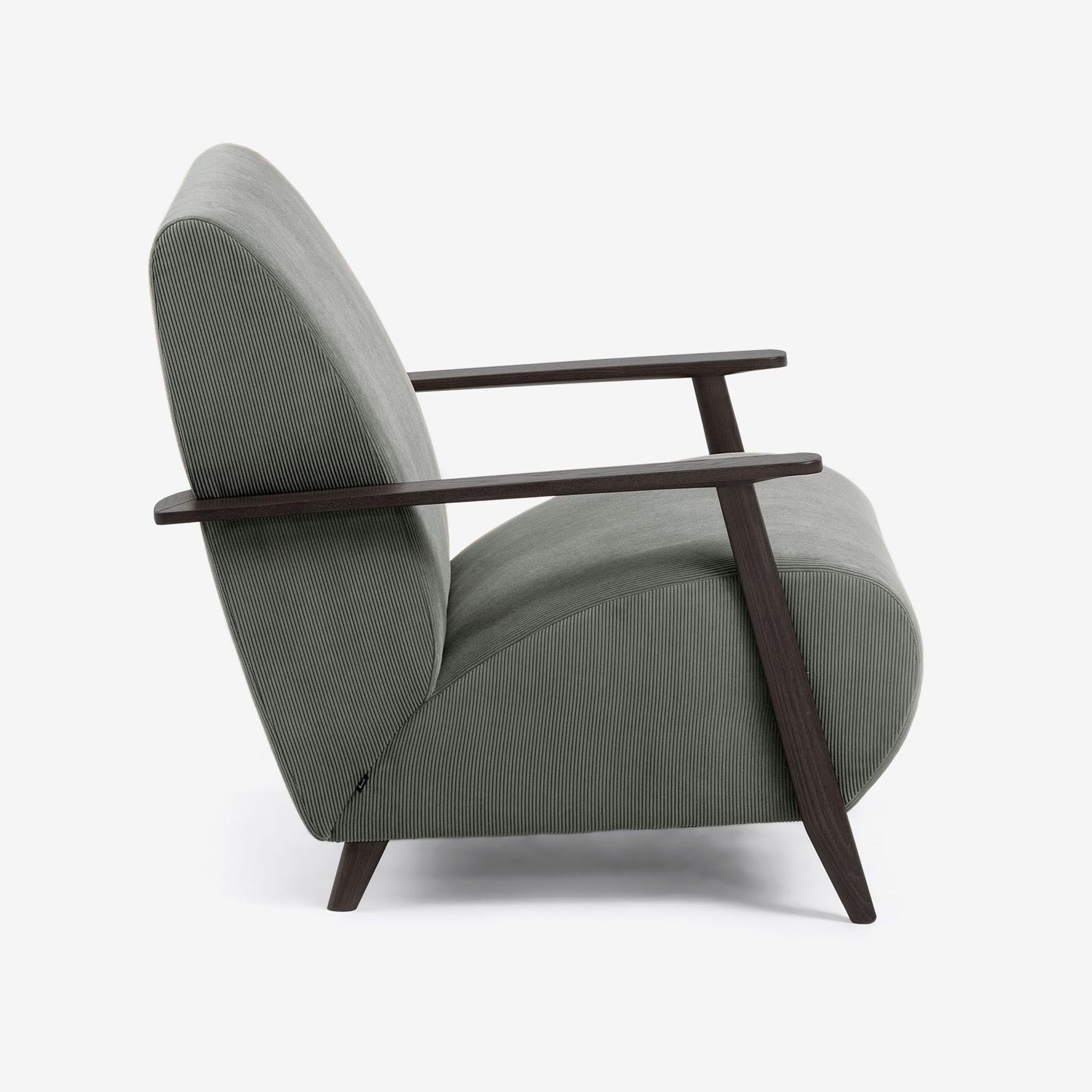 Kave Home Sessel Meghan - SKU #8433840565620 in Farbe Grau - Beine in dunklen Eschenholz - Seitlich